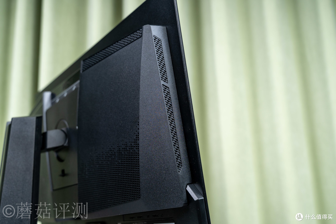 LCD?我们不熟!微星MAG 271QP QD-OLED X28流光电竞显示器 评测