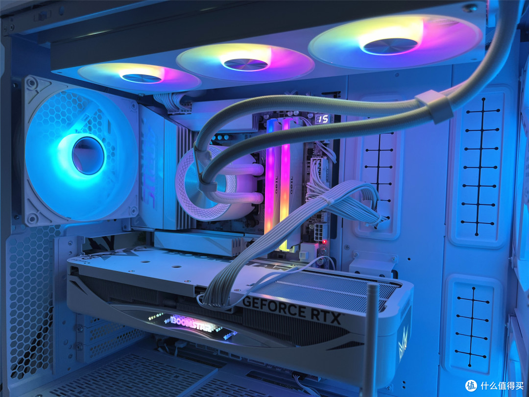 装机不用挑，就选电竞雕！！技嘉X870E X3D电竞冰雕主板深度测评