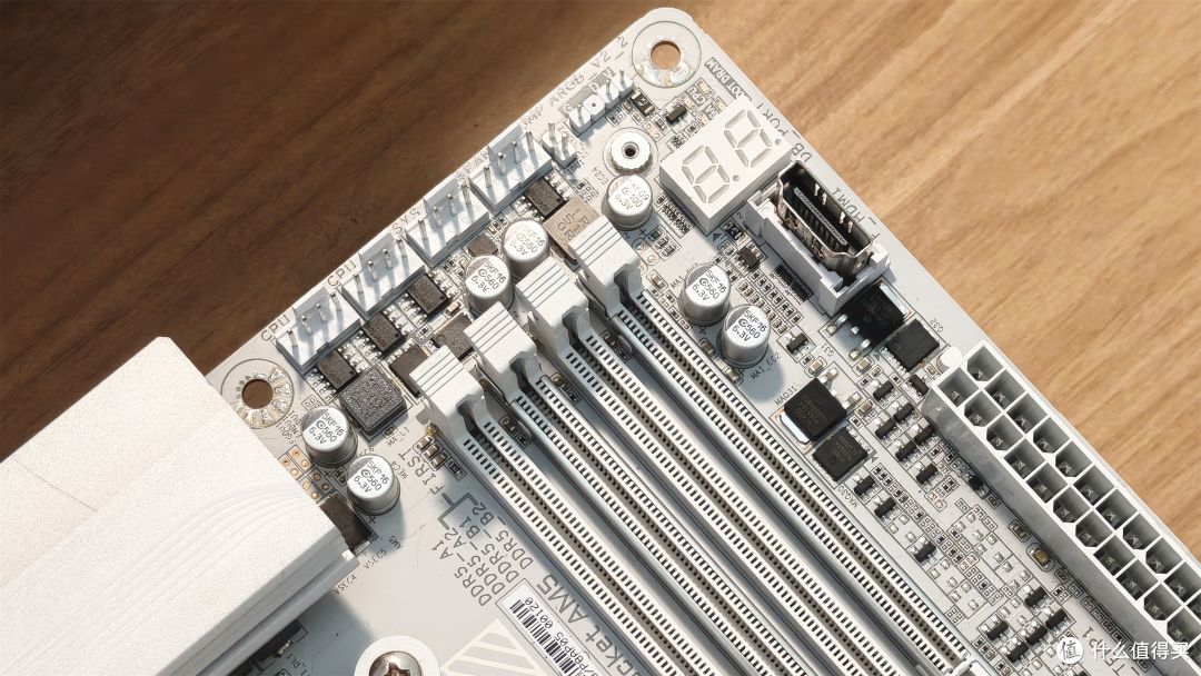 装机不用挑，就选电竞雕！！技嘉X870E X3D电竞冰雕主板深度测评