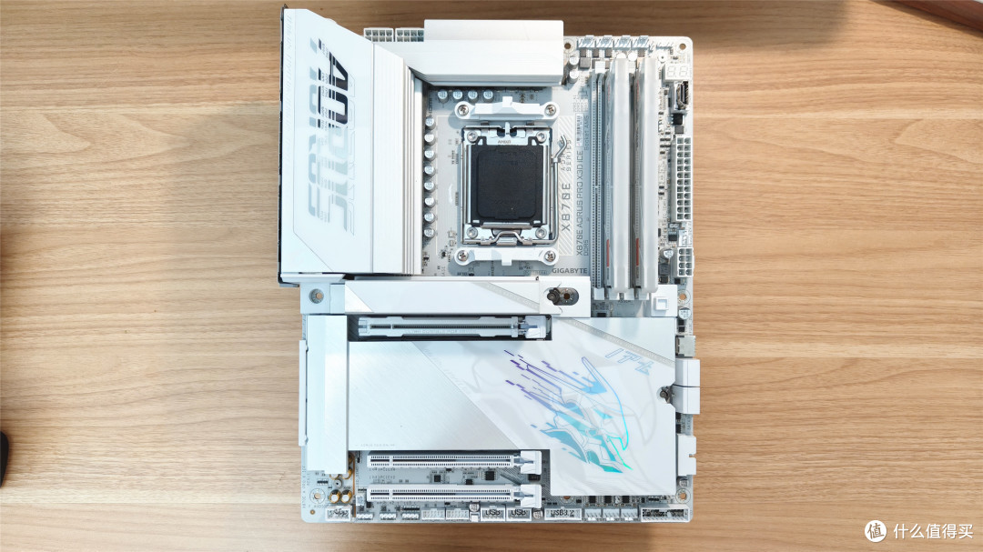 装机不用挑，就选电竞雕！！技嘉X870E X3D电竞冰雕主板深度测评