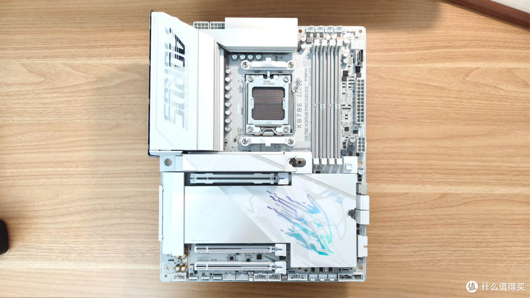 装机不用挑，就选电竞雕！！技嘉X870E X3D电竞冰雕主板深度测评
