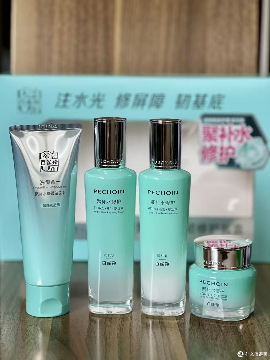 35+干敏皮换季泛红,这三套深度补水修护套装帮我稳住了