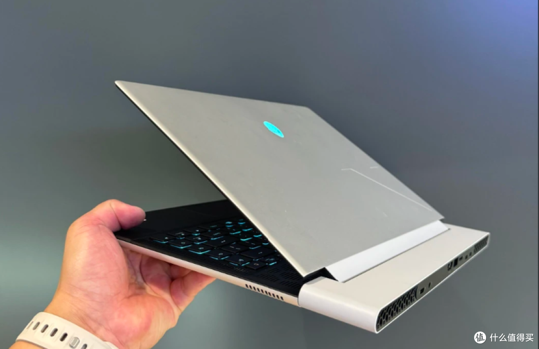 Windows系统平板电脑,12代Surface Pro优缺点,与iPad如何选?