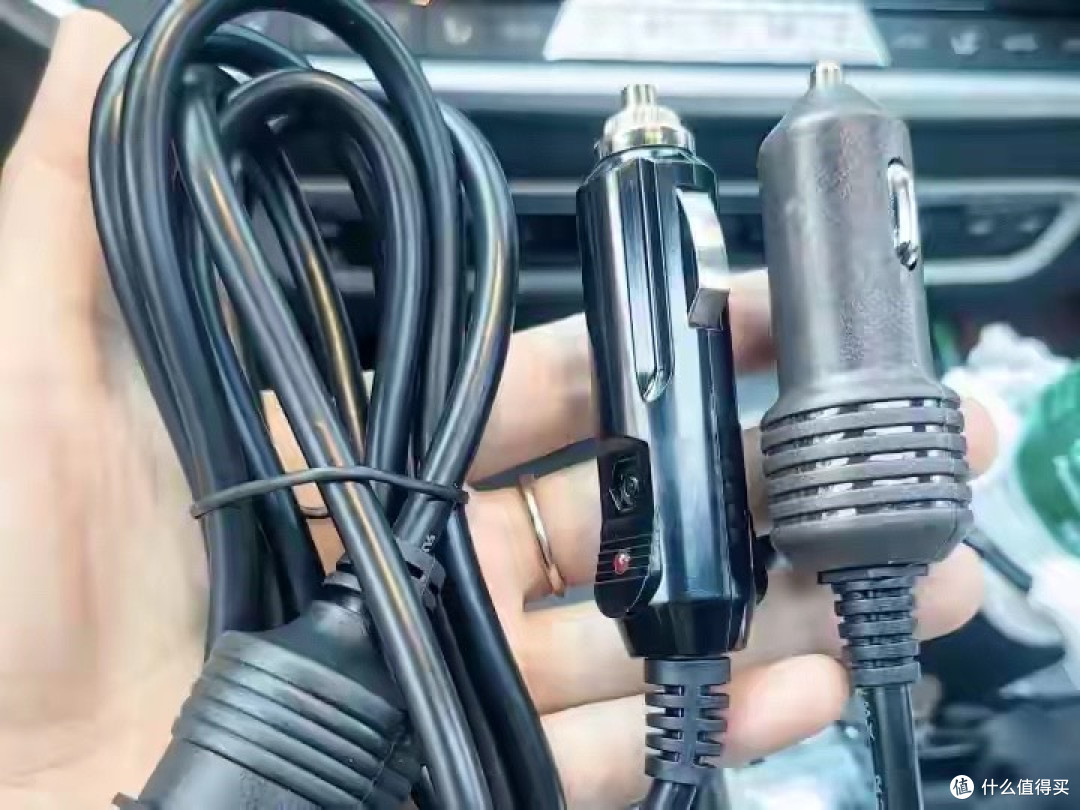 车内点烟器没人用,厂家为啥不取消?它早就不是你以为的样子了