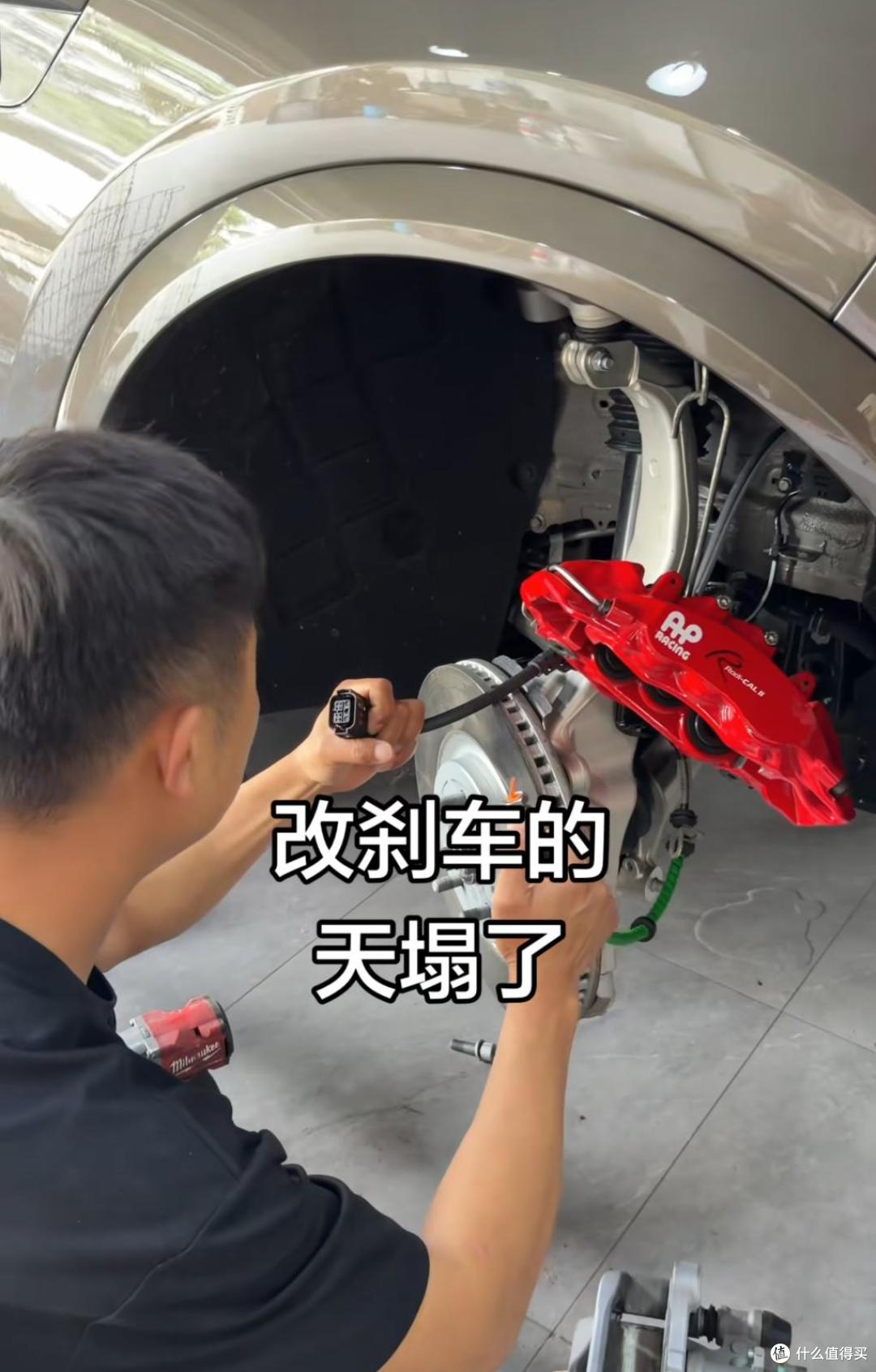 以后的新能源车,没电就没刹车了?我们来聊聊线控刹车的安全问题