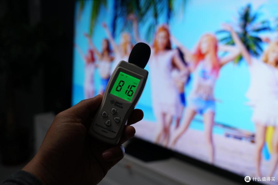 我认为是今年的画质机皇!海信UX2026真机实拍无滤镜