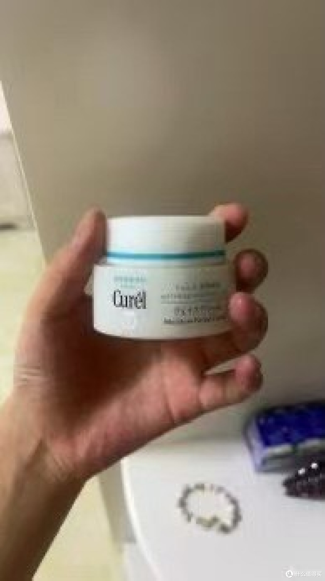 天然成分眼霜测评,国货抗老眼霜凭硬核实力出圈