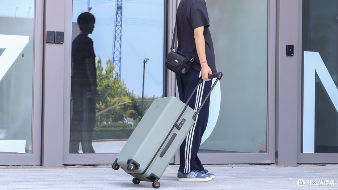 地平线8号大旅行家行李箱:实用性拉满,短途出行选它真的选对了