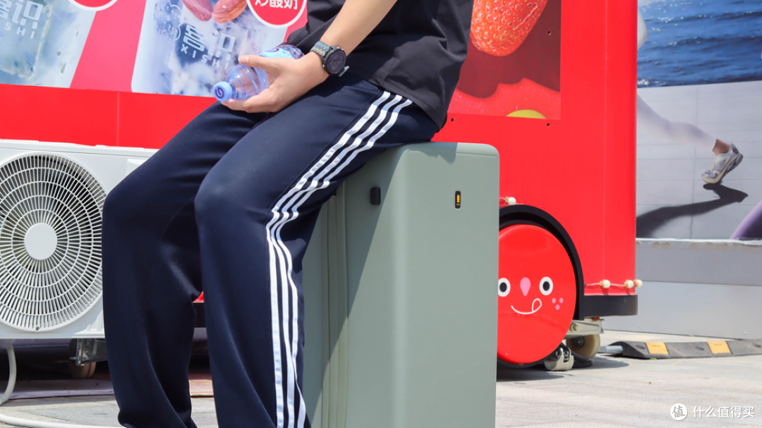 地平线8号大旅行家行李箱:实用性拉满,短途出行选它真的选对了