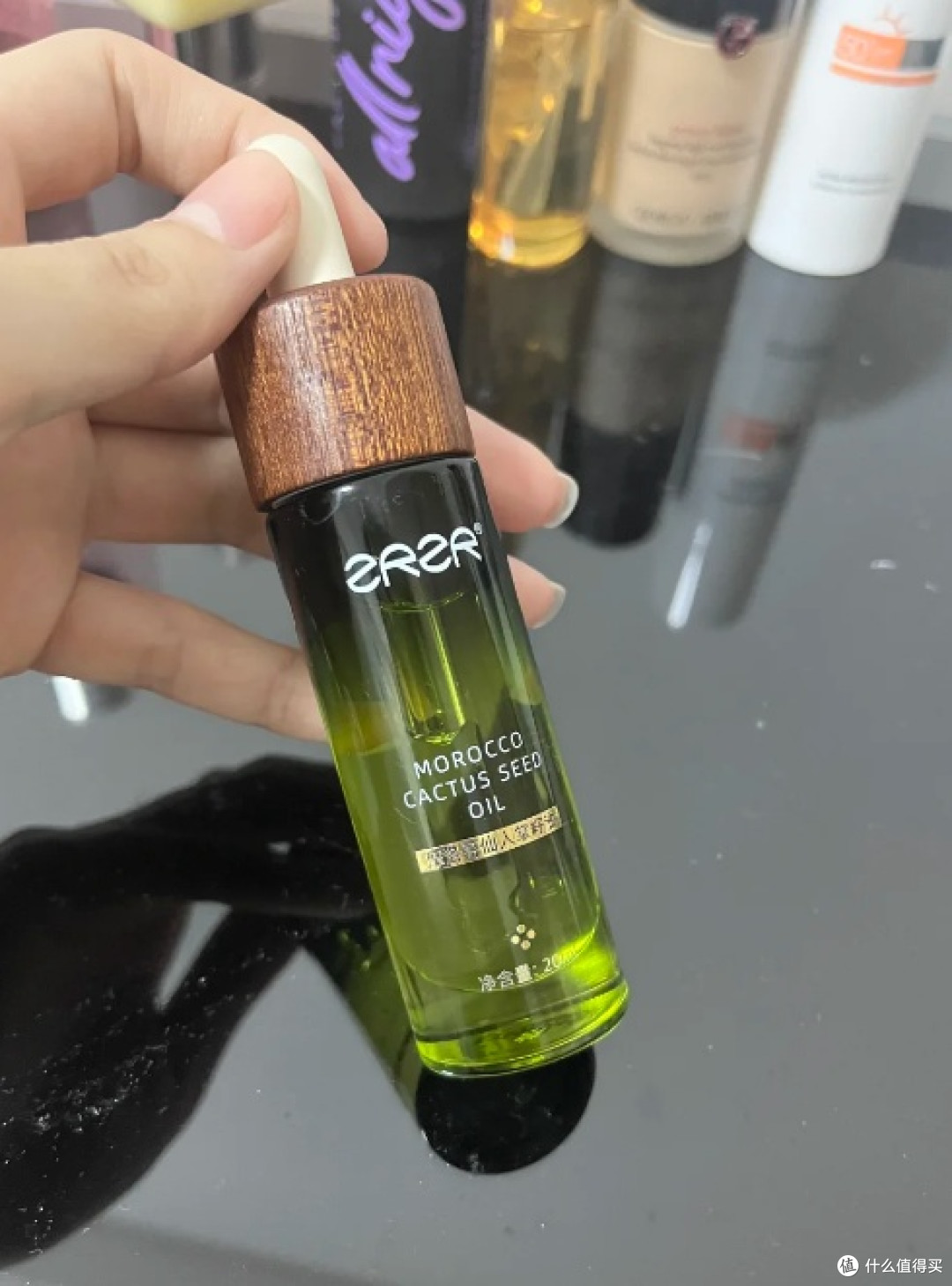 淡纹眼油怎么选?6款温和眼油淡初老细纹,舒缓疲惫眼廓实力在线