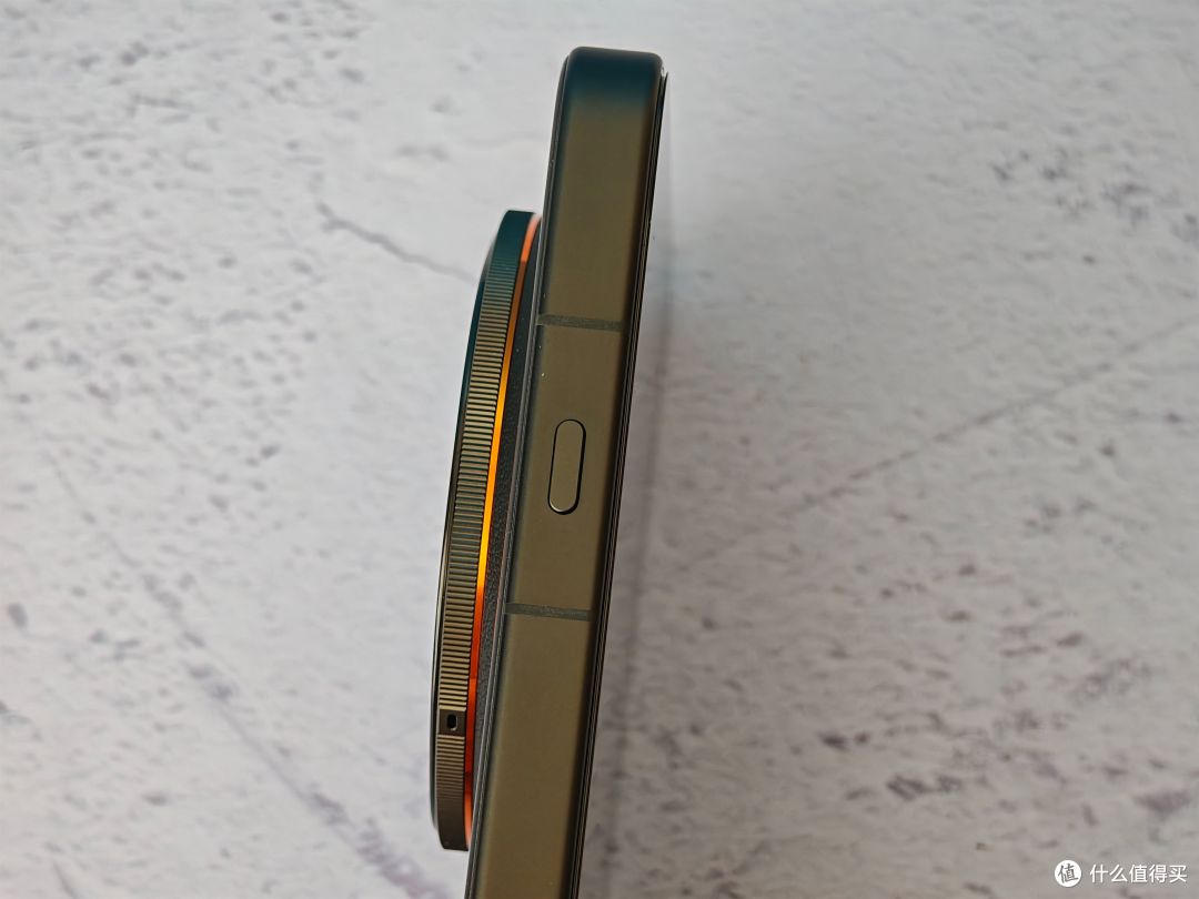 6800购入16 512配置 OPPO Find X9 Ultra 使用体验
