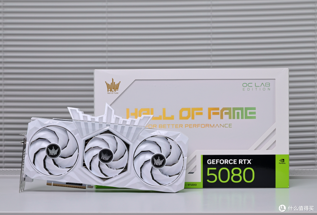 给高考完的小老弟装高配游戏主机:985X3D+技嘉X870E木雕+5080HOF