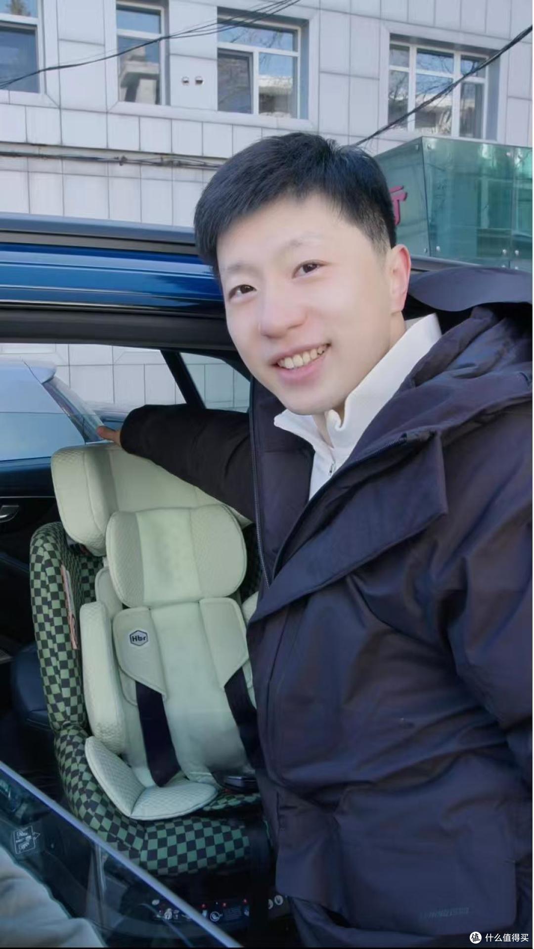 虎贝尔与惠尔顿:新生儿安全座椅的“价值分水岭”在哪?