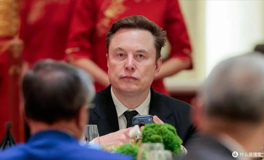 特斯拉FSD改名沦为辅助驾驶,6.4万天价宣传骗局该由谁承担代价?