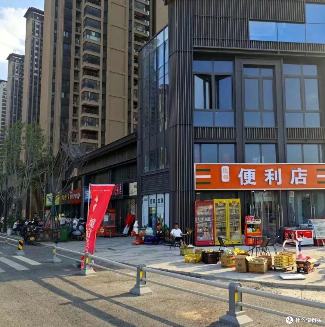 今明两年买房,牢记7个字:买中、买大、不买四!照做就对了!