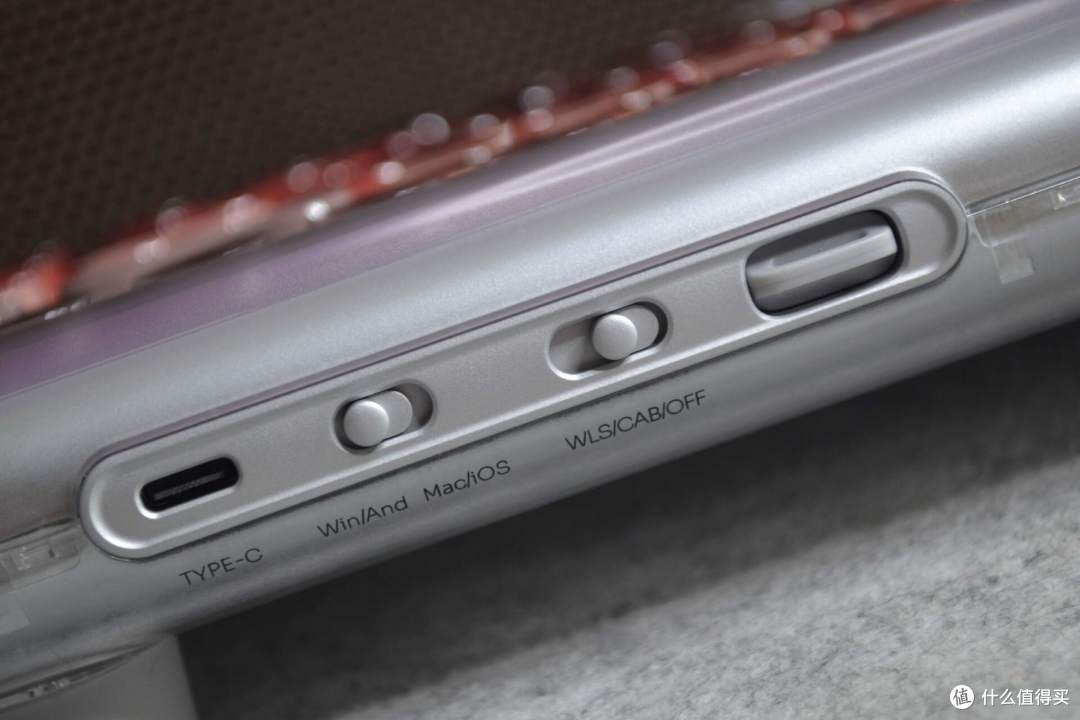 洛斐Lofree银管MAC联名口红键盘:美妆跨界之作,颜值手感双在线