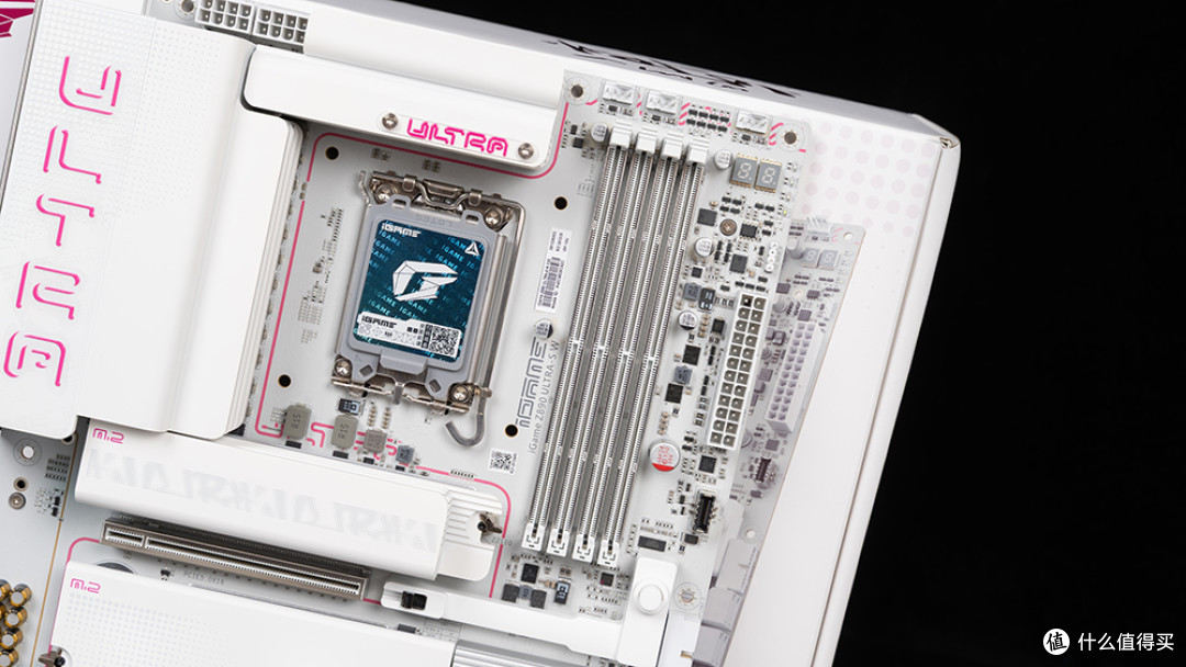 270K Plus+iGame Z890 ULTRA-S W+影驰RTX 5080+利民全家桶装机秀