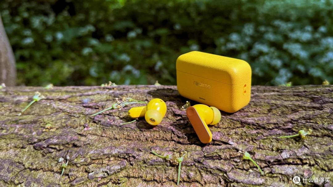 Realme Buds T500 Pro 评测:比 Realme Buds Air8 更值得买吗?