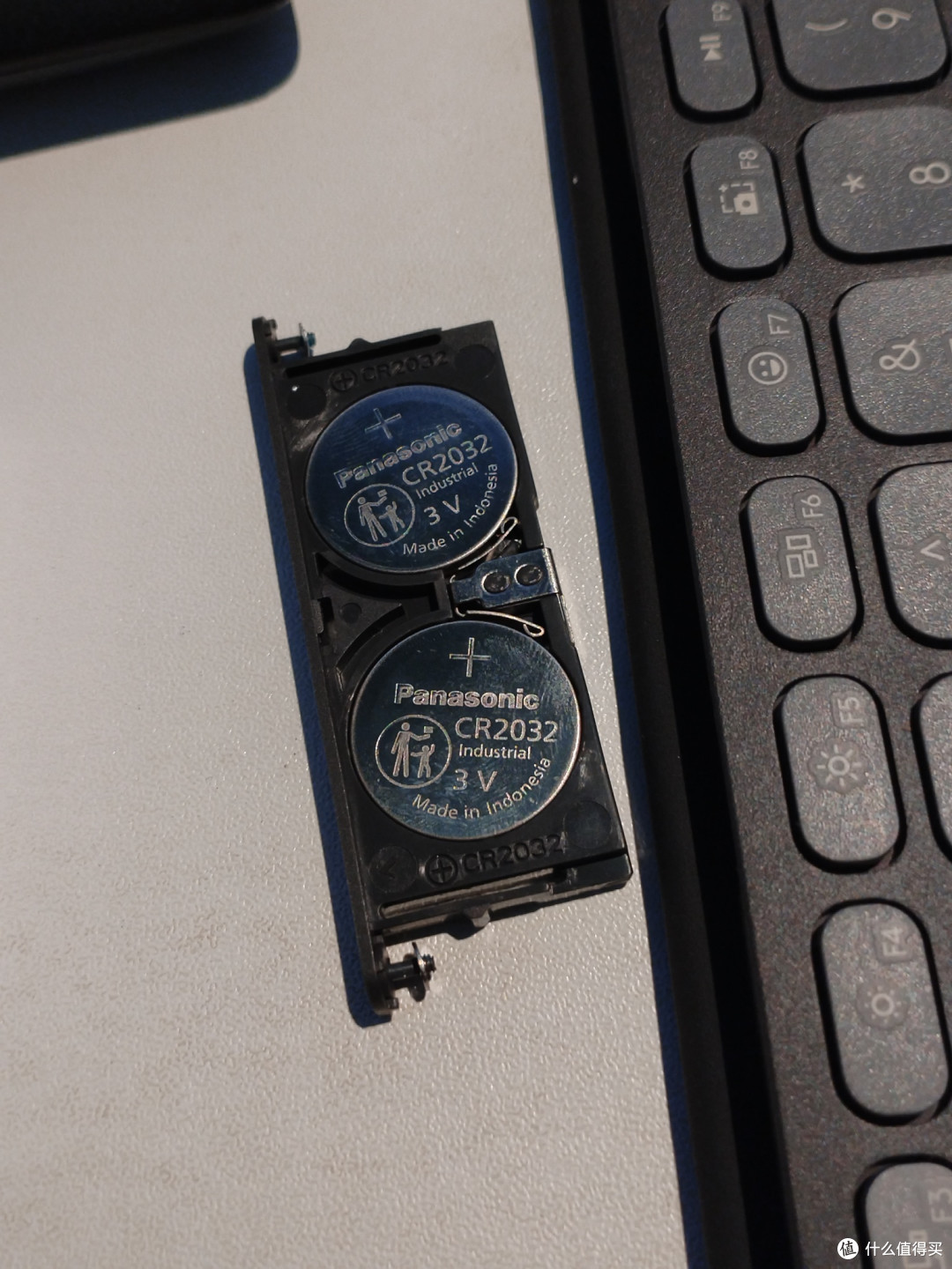 222克,3年免充电,罗技keys to go2蓝牙键盘入手体验