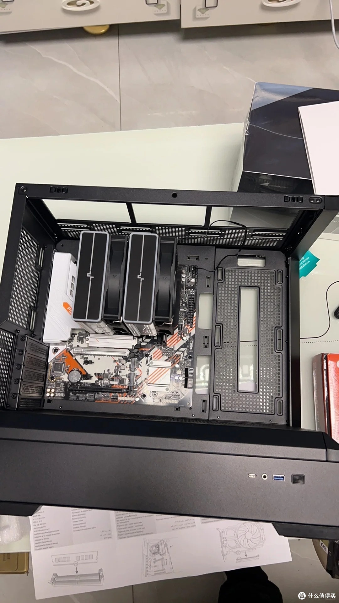 9700X+5060Ti 装机实录,零翻车一次点亮,新手照着顺序装也能成