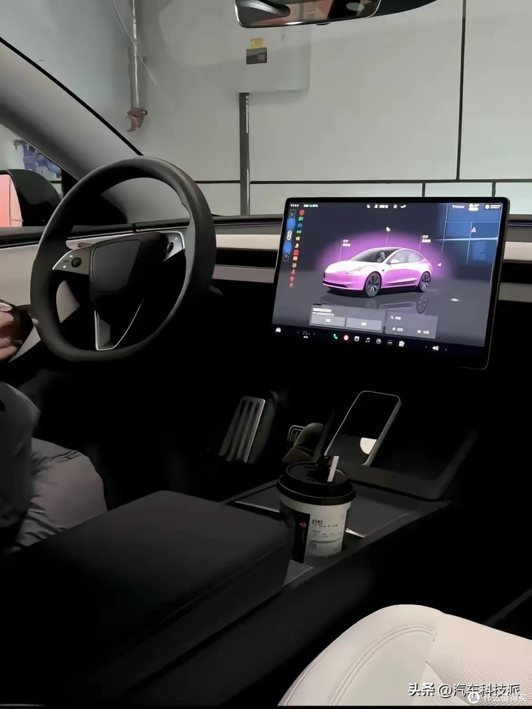 2026款Model 3内饰大升级,风噪直降30%,老车主看完想哭