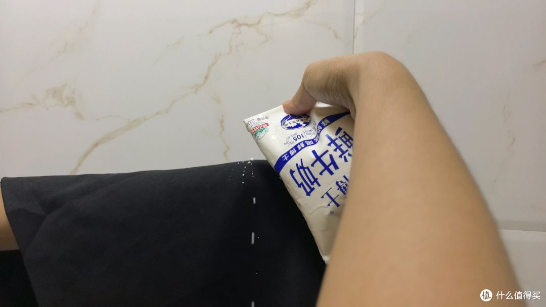 以户外硬核标准,死磕专业“六防”设计,Vbrex短袖T恤测试挑战!