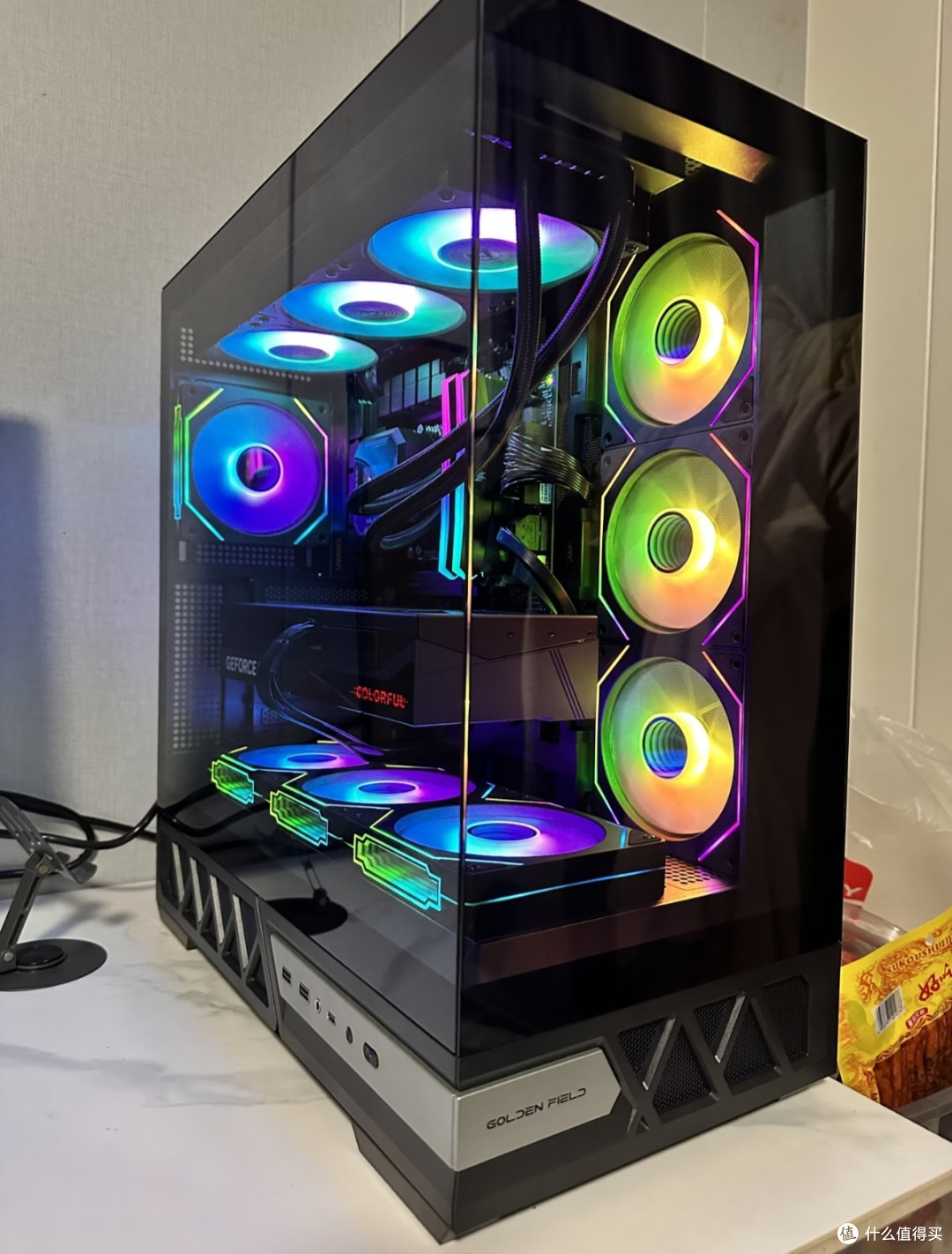 AMD锐龙7 7800X3D：游戏性能与性价比兼备