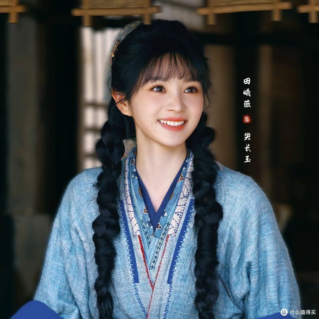 热搜不停,这就是顶级甜妹的杀伤力吗?田曦薇五官精致,干净通透