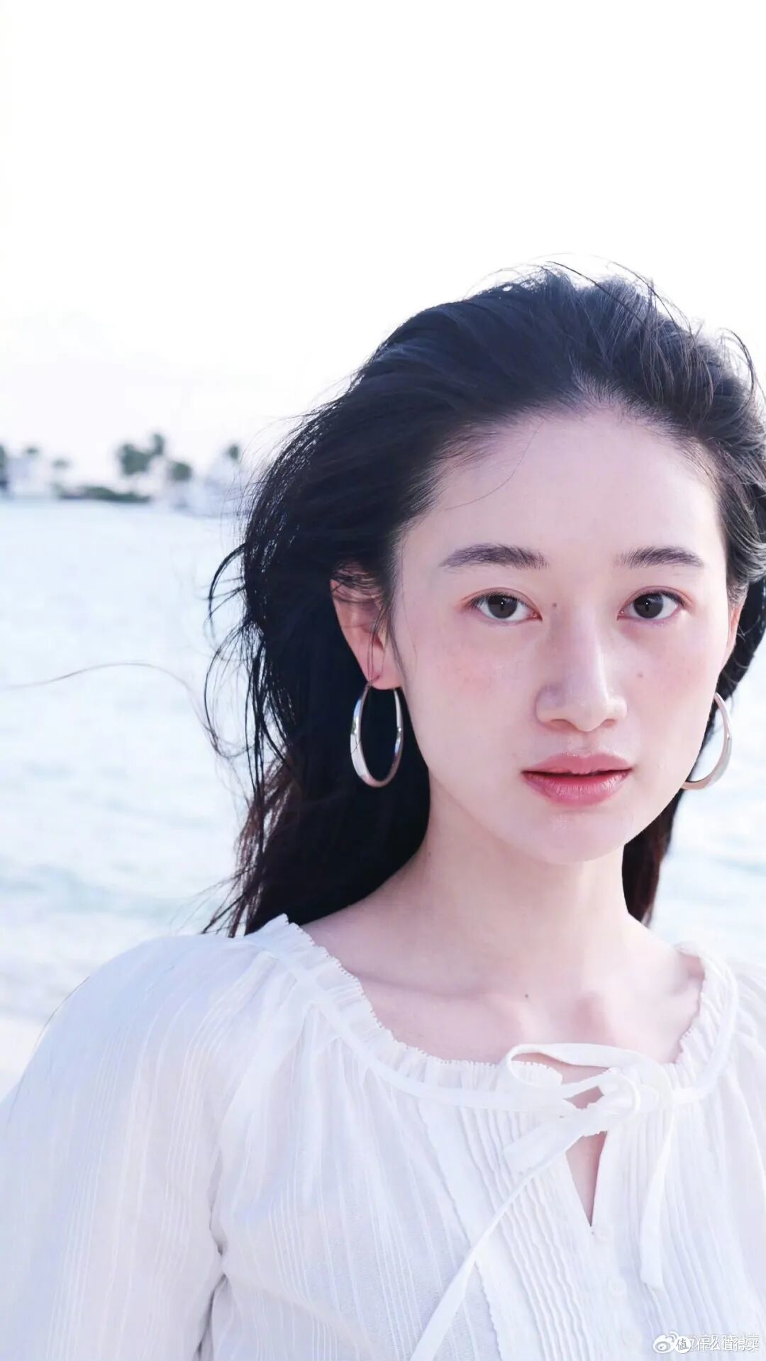 热搜不停,这就是顶级甜妹的杀伤力吗?田曦薇五官精致,干净通透