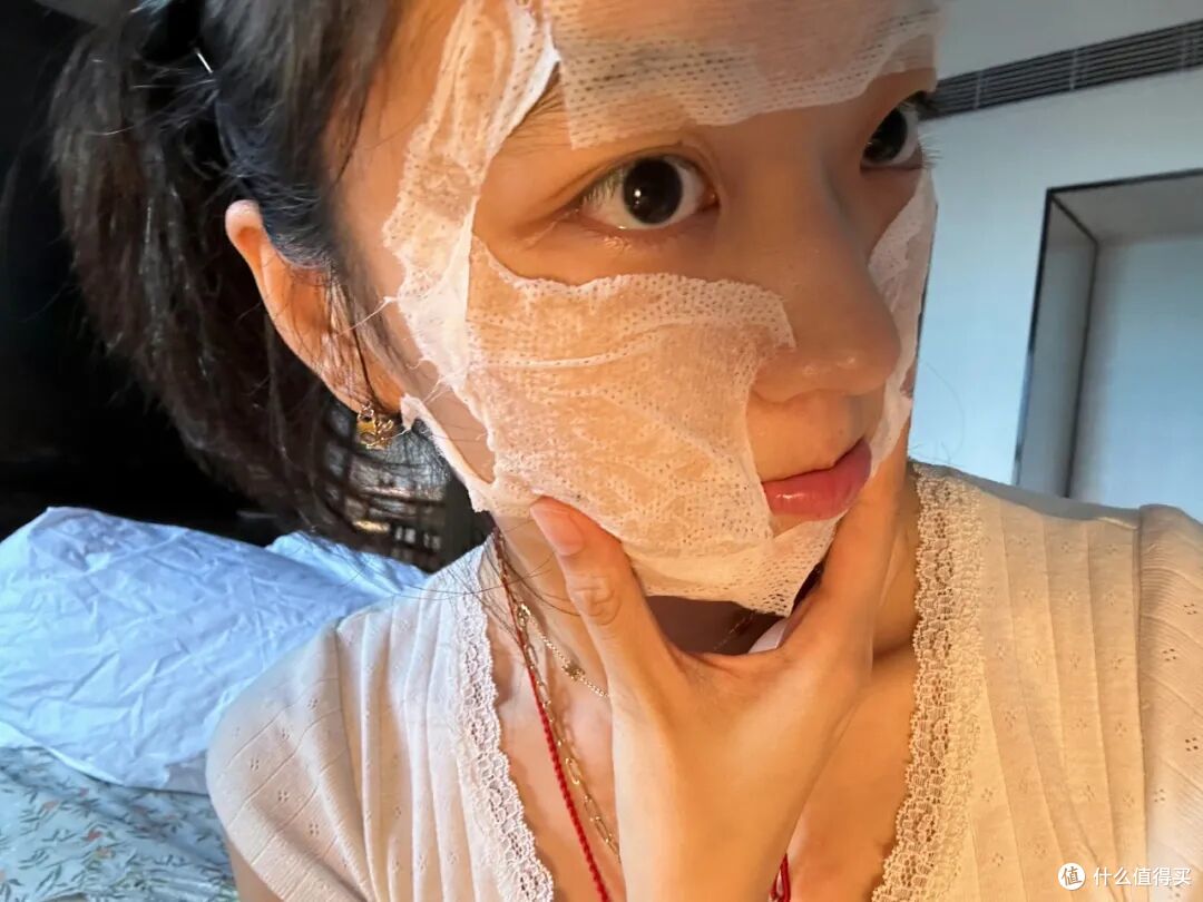 热搜不停,这就是顶级甜妹的杀伤力吗?田曦薇五官精致,干净通透