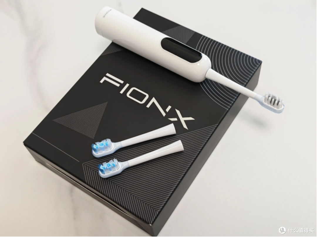 最近入坑了FIONX电动牙刷，好用不伤牙