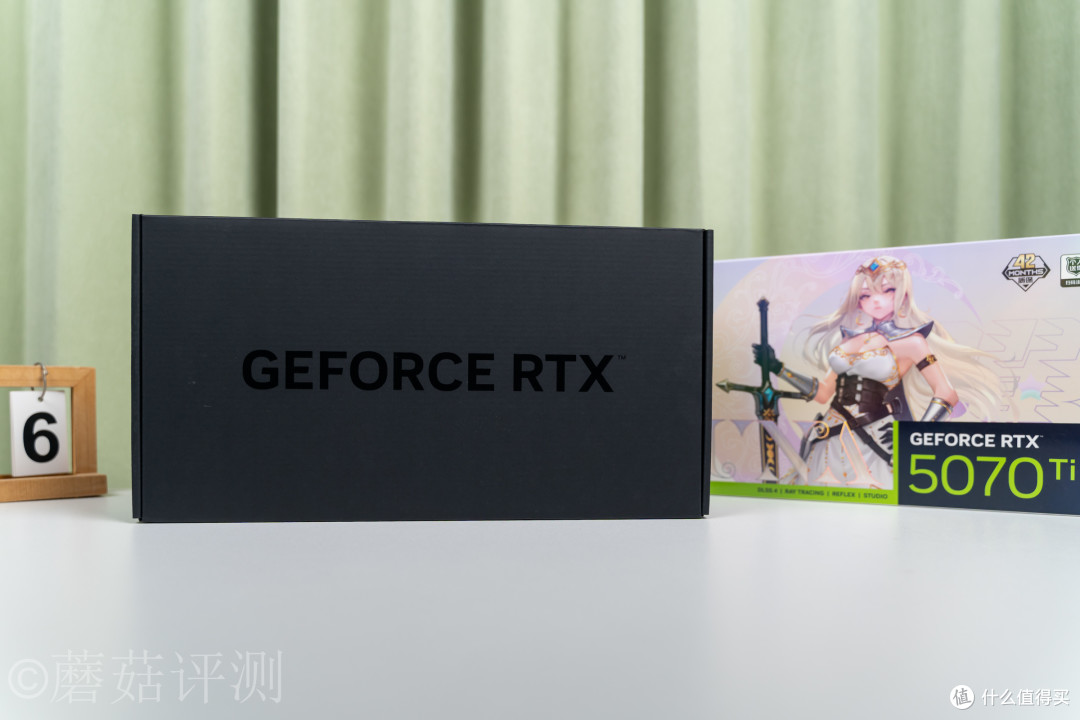 显卡也能“模组化”？影驰RTX5070Ti星曜LUNA OC磁吸上盖玩法揭秘