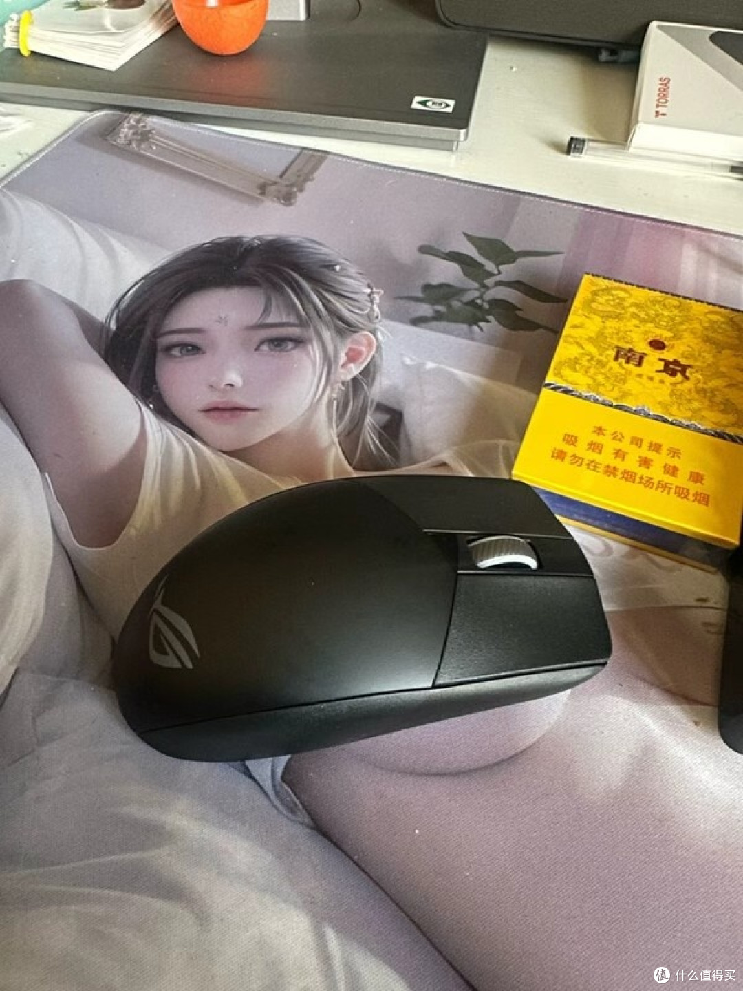 低调电竞鼠,ROG无线真香?
