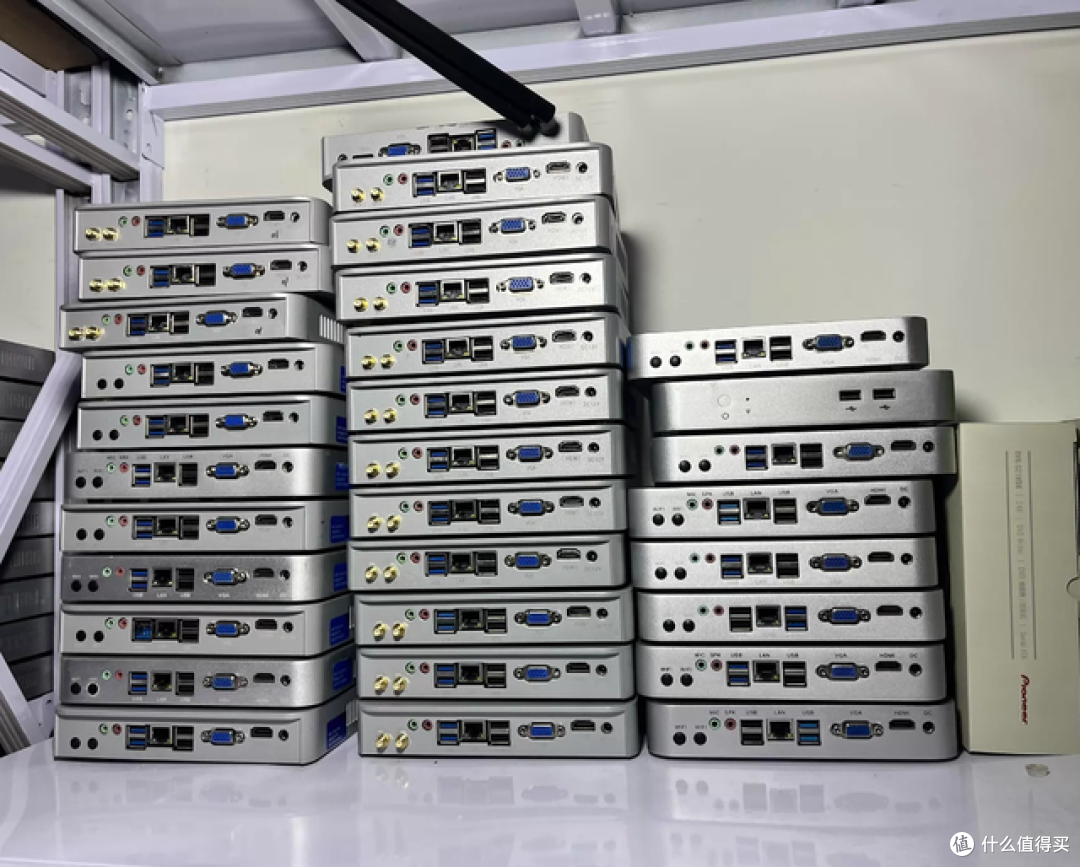 二手鱼塘惊现200台i5小主机！8G+128G仅266元，挂传奇3一周回本