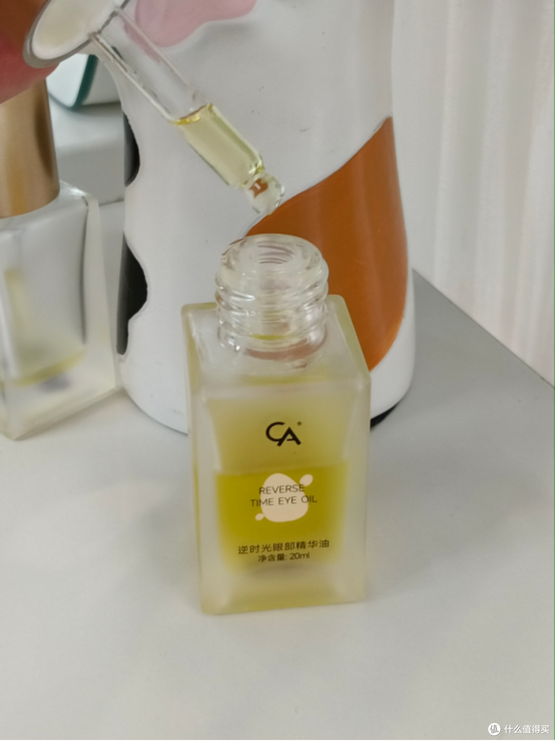 清爽舒缓眼油推荐，实测好用的温和消肿舒缓焕亮眼廓，清爽不闷肤