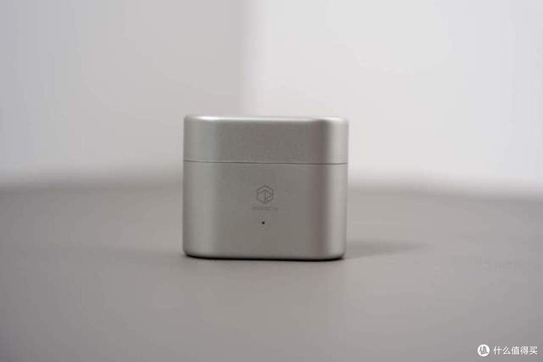 百元半入耳降噪赶超AirPods４？