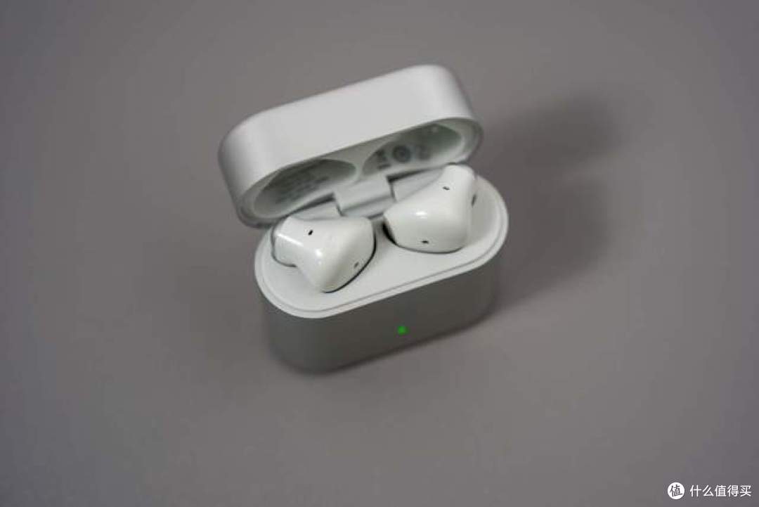百元半入耳降噪赶超AirPods４？