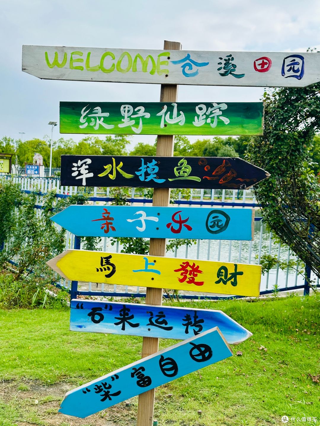 抛开算法束缚，飞傲RR13找回收音机本来的温柔