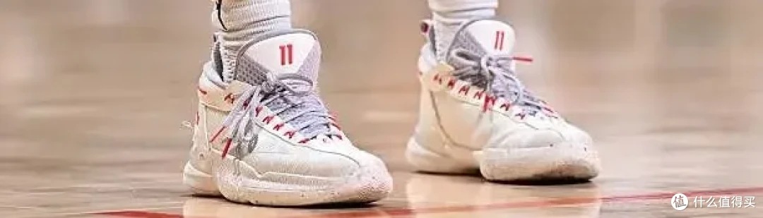 【WNBA每日上脚】韩旭躺赢夺冠?科比的球鞋果然有说法!