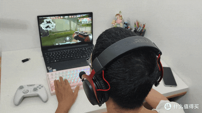 达尔优 A3 MAX 实测:53mm 大单元加持,FPS 听声辨位快人一步