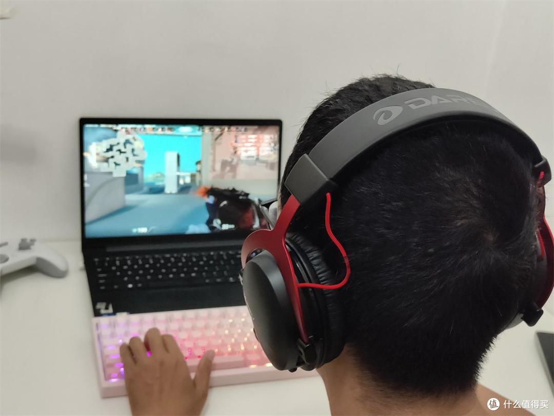 达尔优 A3 MAX 实测:53mm 大单元加持,FPS 听声辨位快人一步