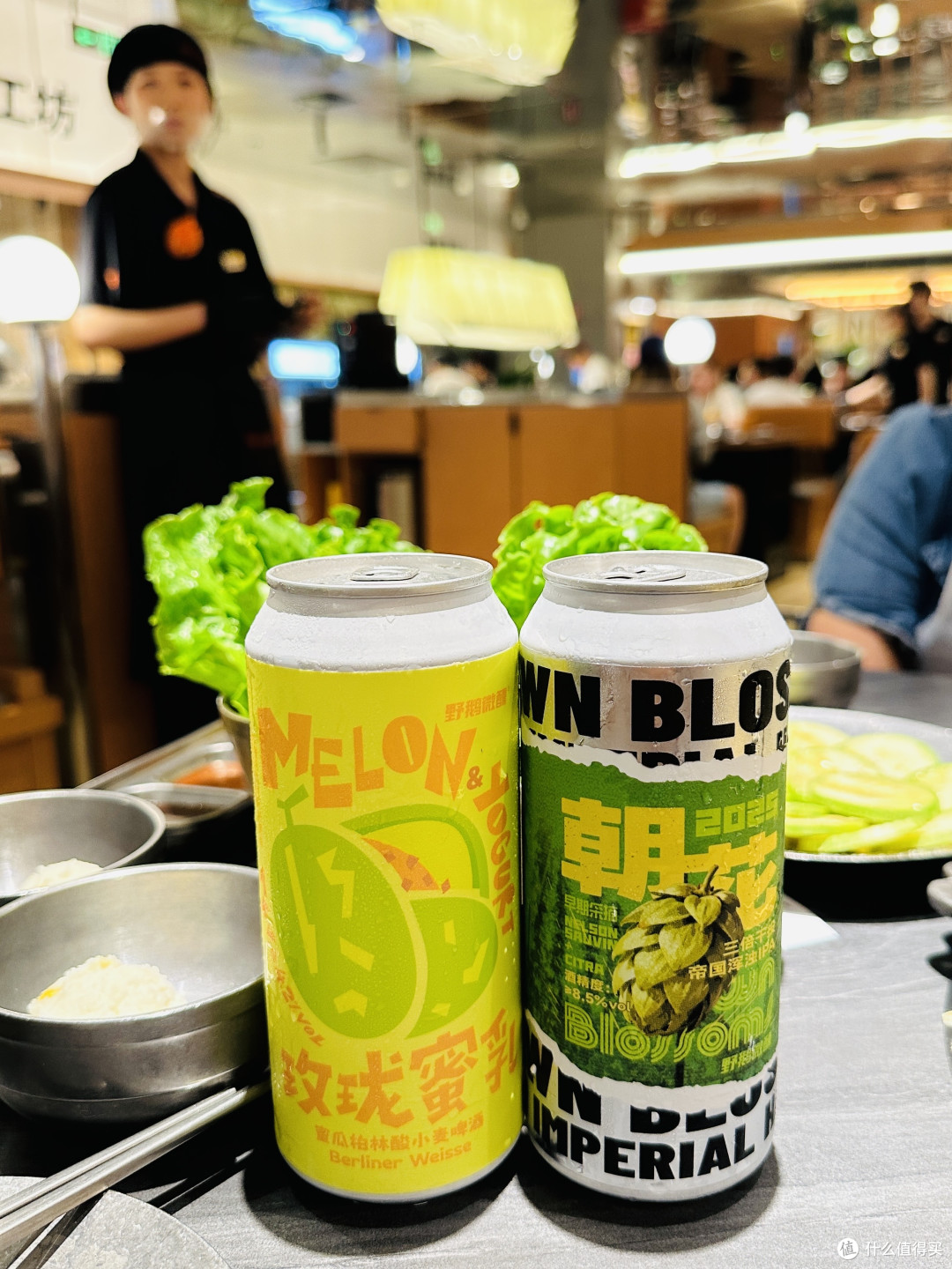 吃烤肉当然要配啤酒!!野鹅微醺两款精酿初体验