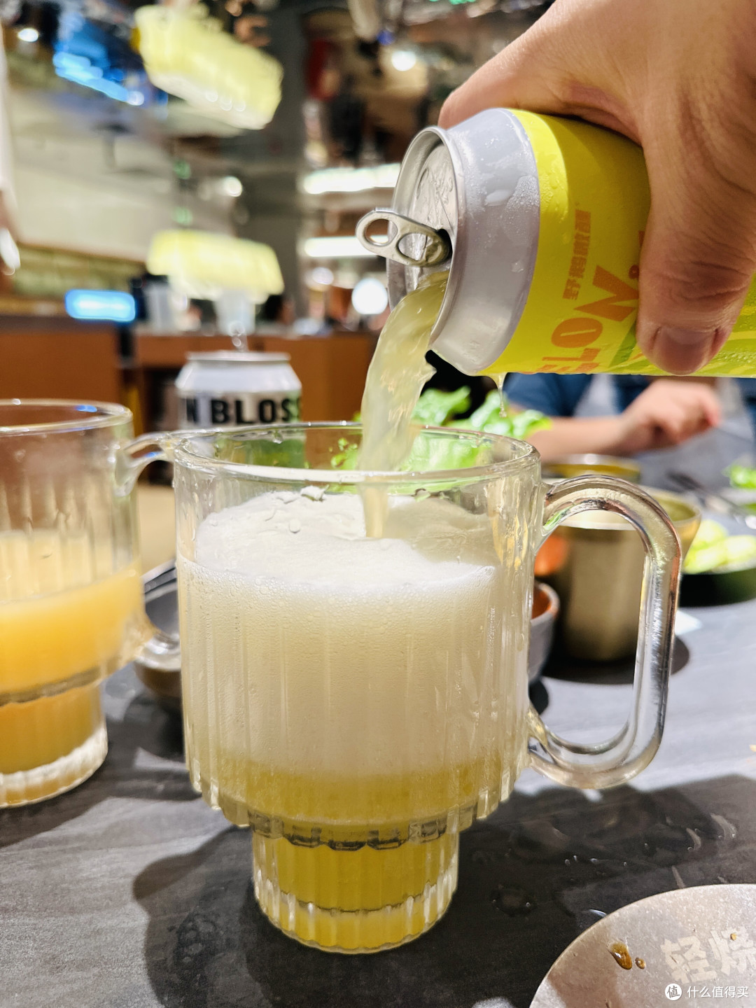 吃烤肉当然要配啤酒!!野鹅微醺两款精酿初体验
