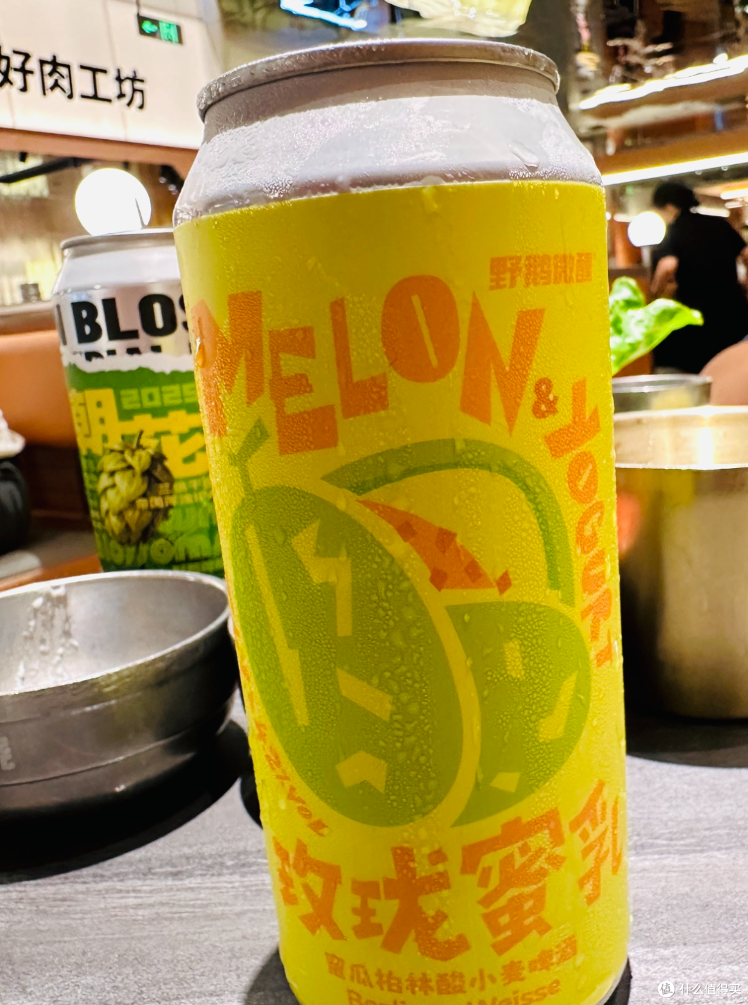 吃烤肉当然要配啤酒!!野鹅微醺两款精酿初体验