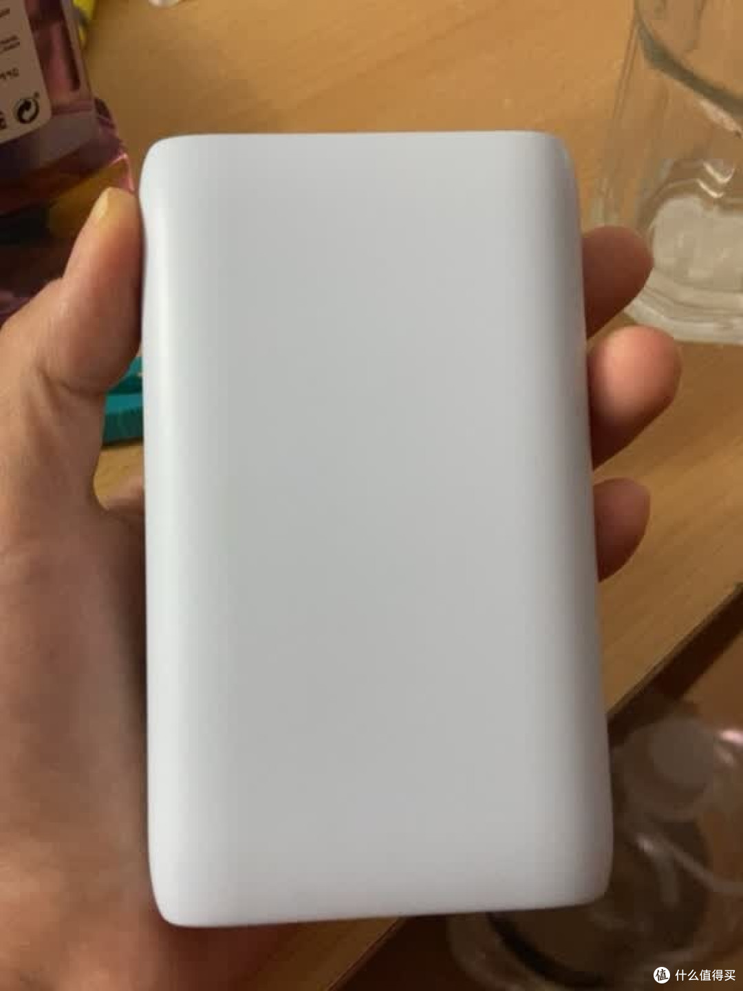 轻薄大容量充电宝实测