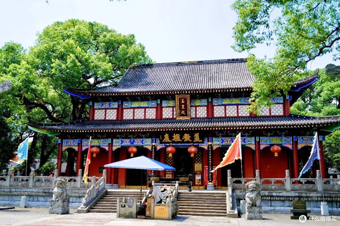 登顶无需爬山,被联合国评为世界遗产的仙山究竟有多绝!