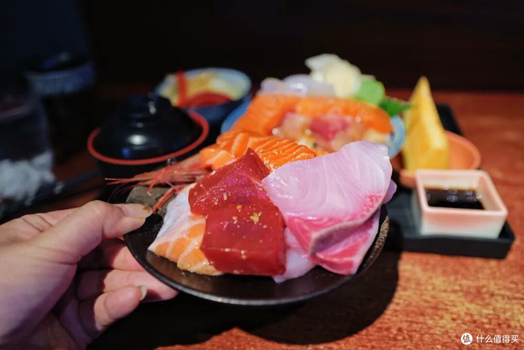 人均不过百,刺身吃到爽!在这座城轻松实现日料自由,性价比一绝