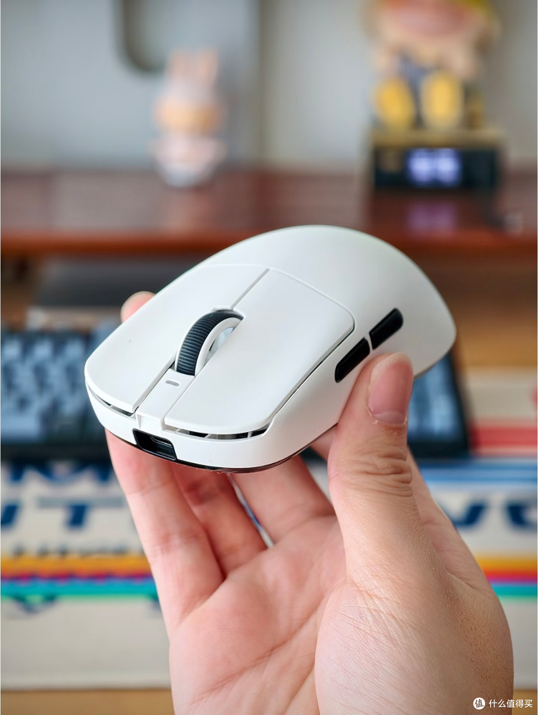 55g轻量化VXE蜻蜓R1 SE+,百元价位无对手