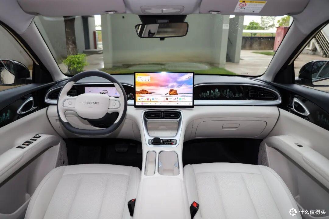 预算10万选代步车,缤果PRO和吉利星愿哪个好?