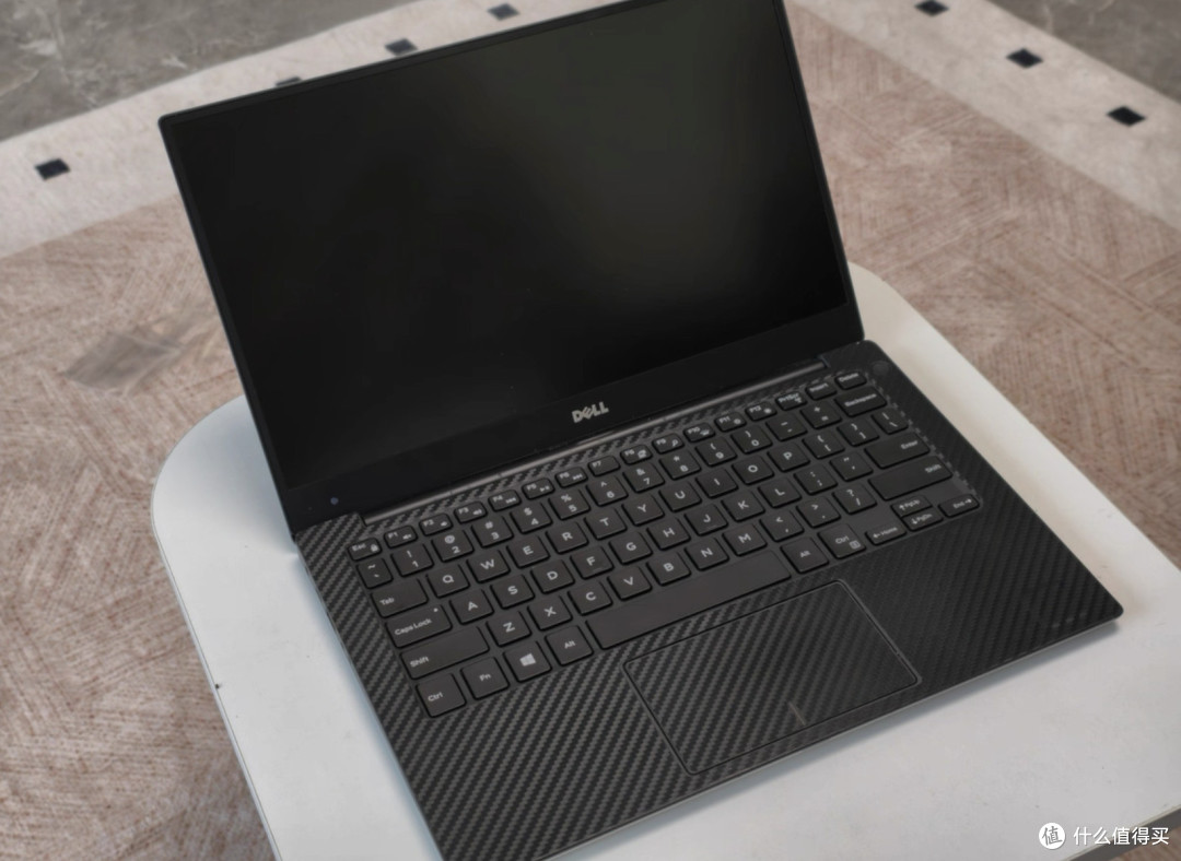500元捡漏的戴尔XPS 13,窄边框鼻祖,拿起来比MacBook Air还轻